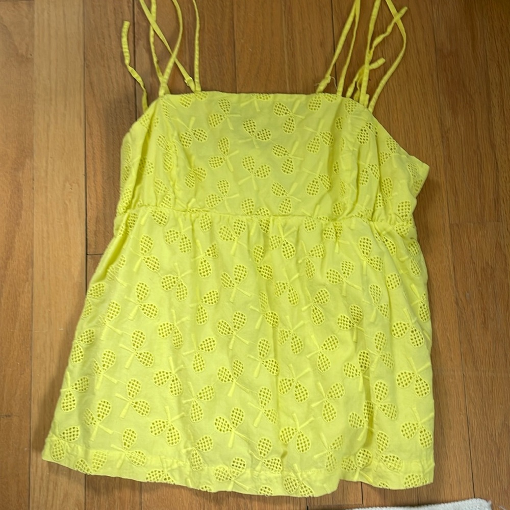 Tennis racket embroidered tank. Size Small